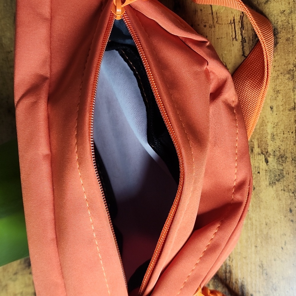 FannyPack/Slingback - Picture 5 of 5